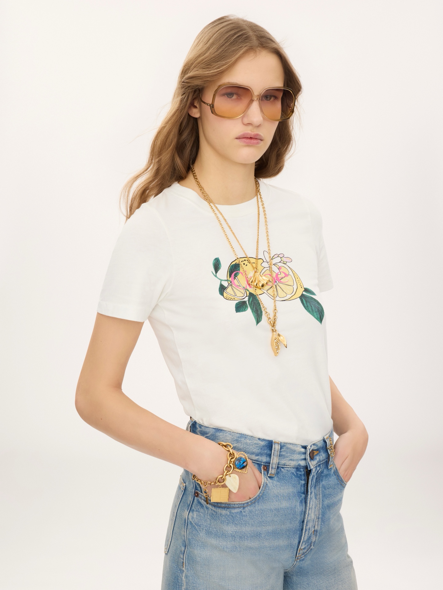 [Chloé] 끌로에 핸드페인팅 데이지 로고 반팔 티셔츠 의류