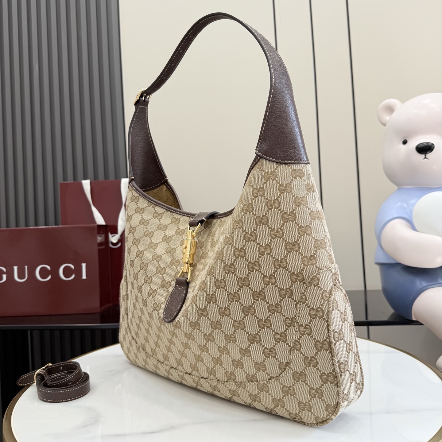 GUCCI 구찌 2026SS 재키 1961(Jackie 1961) 캔버스 숄더백 - 샌드/브라운 가방