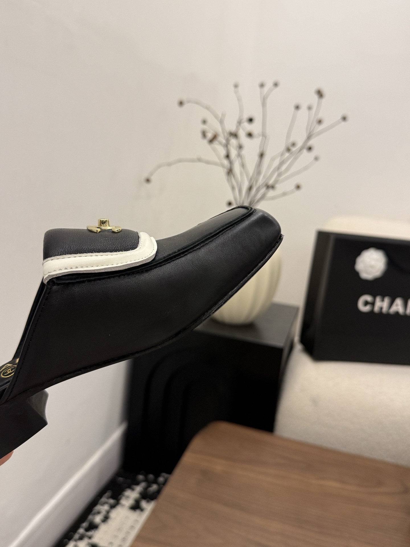 샤넬(CHANEL) 스퀘어토 미들굽 슬리퍼 신발