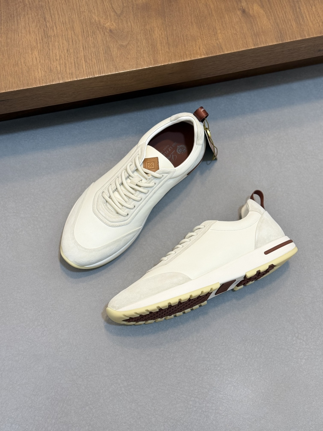 [Loro Piana] LP 로로 피아나 워크 앤 워크 / 시티 워크 스니커즈 신발