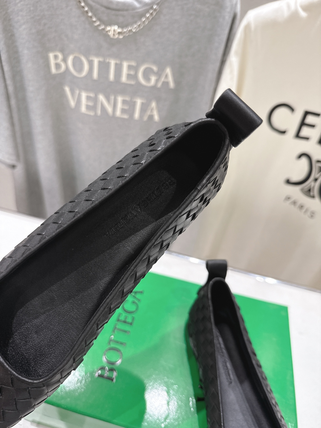 보테가베네타(Bottega Veneta) 아스테어 우븐 로퍼 신발
