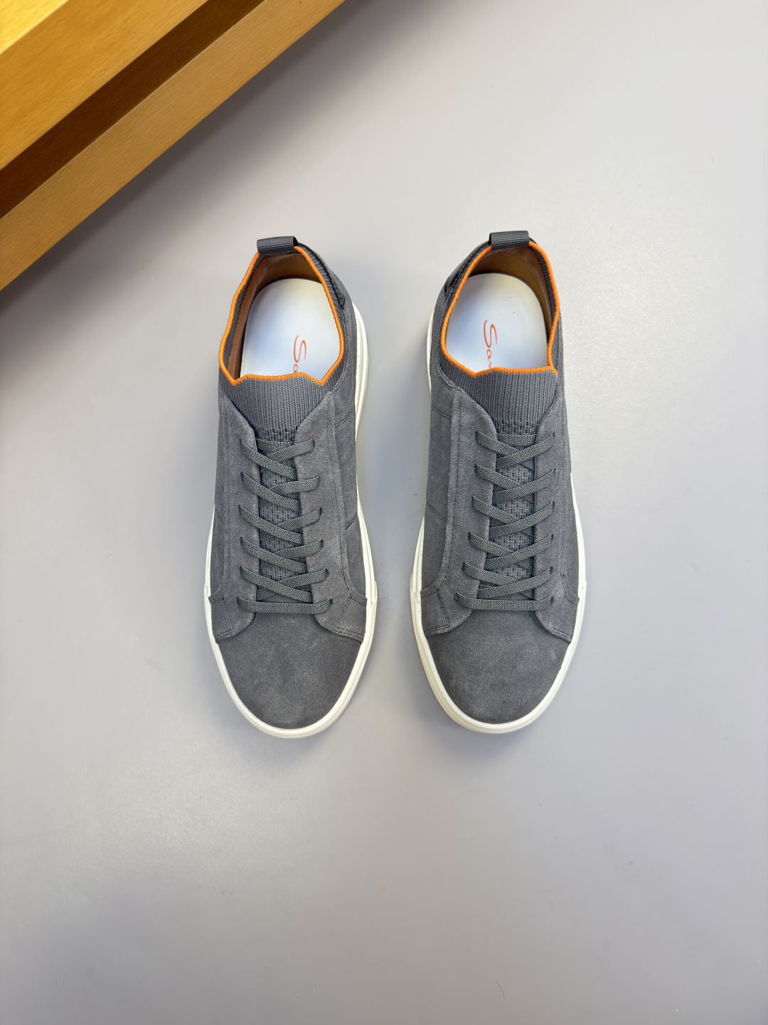 [Santoni] 산토니 프리미엄 스웨이드 캐주얼 스니커즈 신발