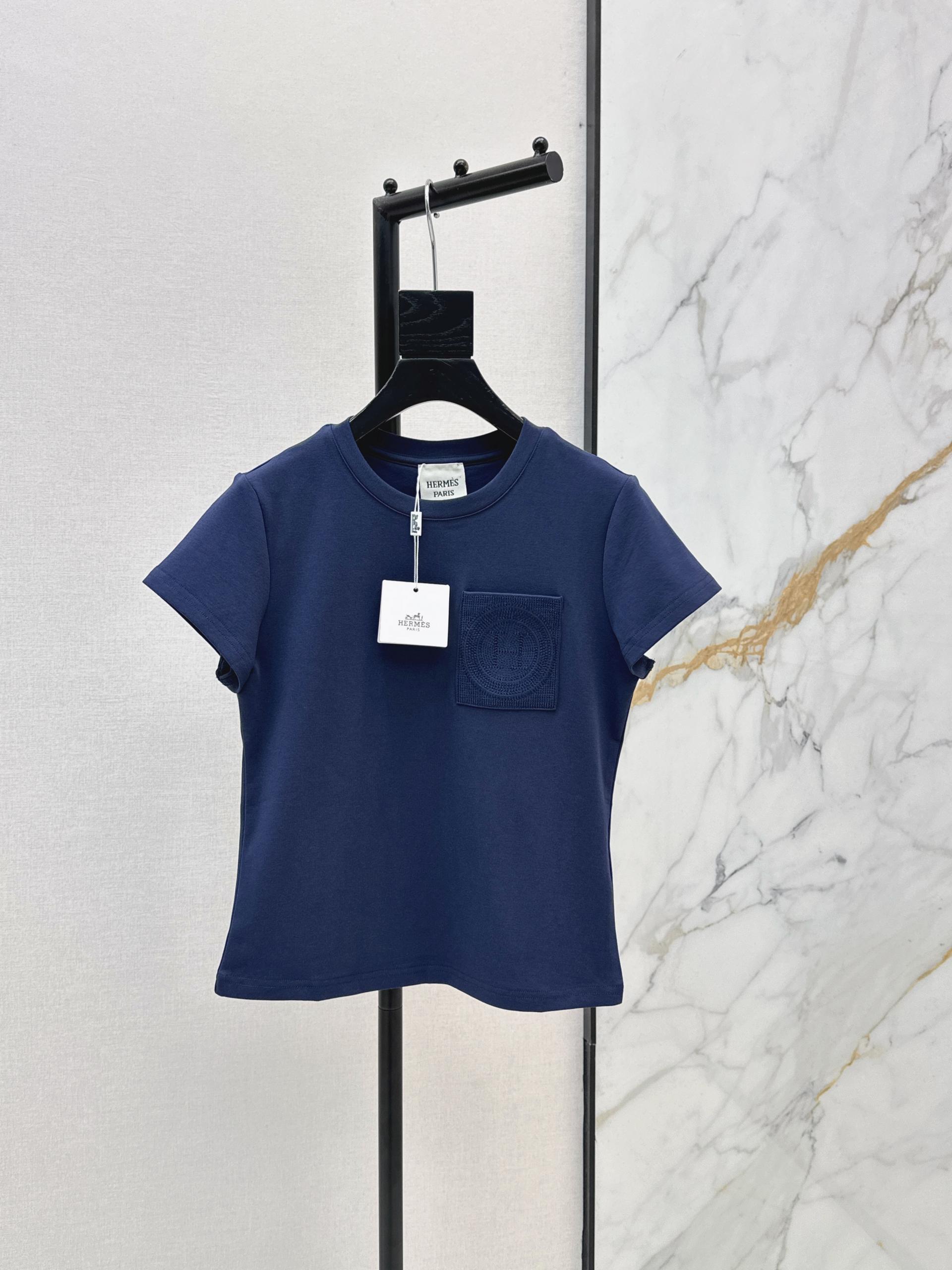 [Hermes] 에르메스 26SS 크롭 슬림핏 반팔 티셔츠 의류