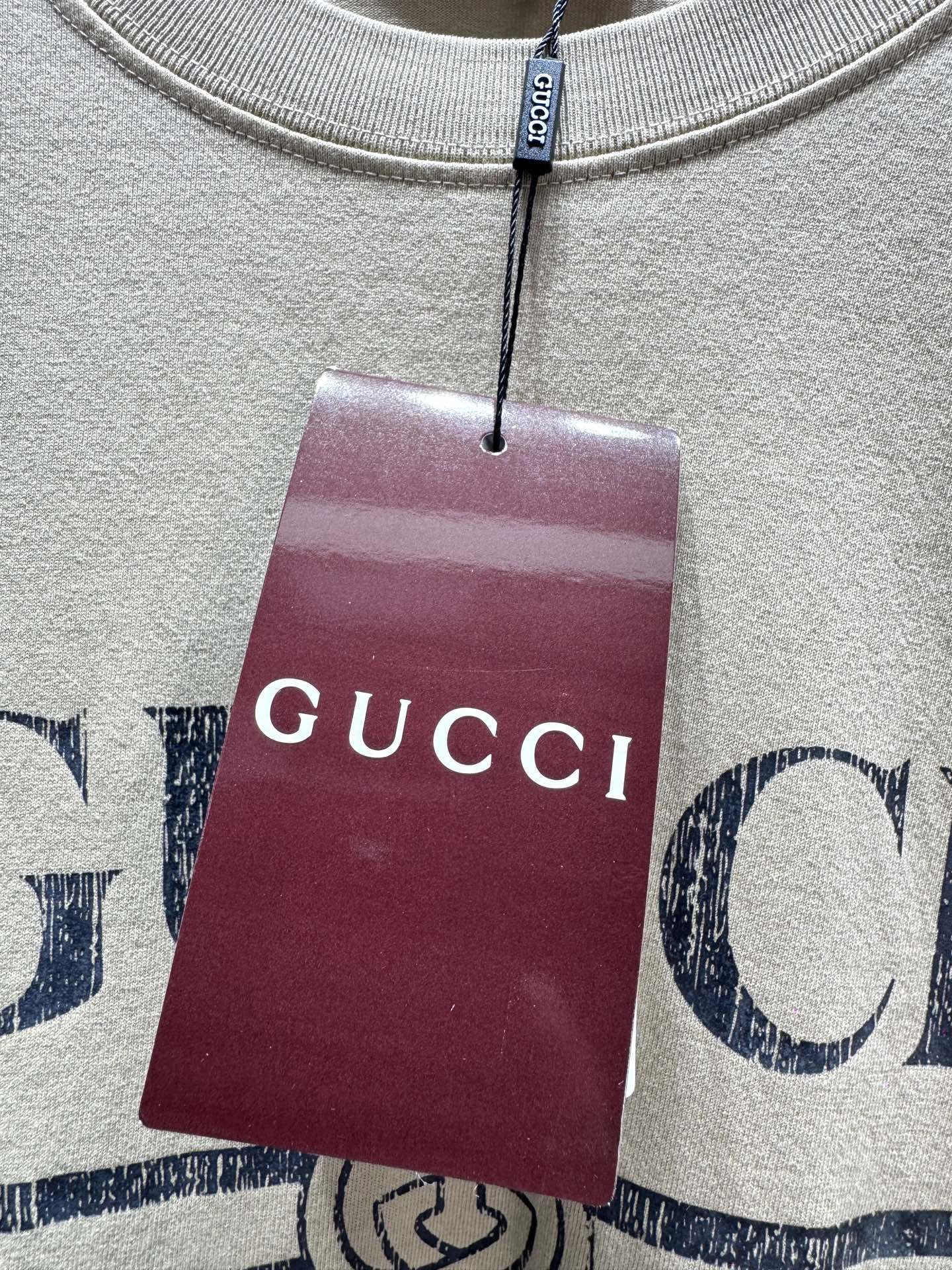 구찌(GUCCI) 빈티지 레터링 반팔 티셔츠 상의 의류
