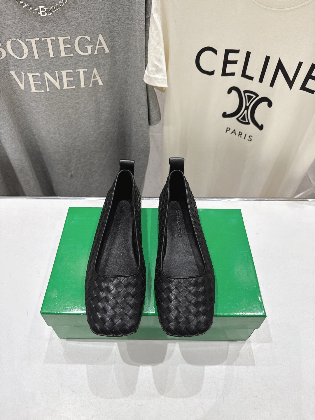 보테가베네타(Bottega Veneta) 아스테어 우븐 로퍼 신발