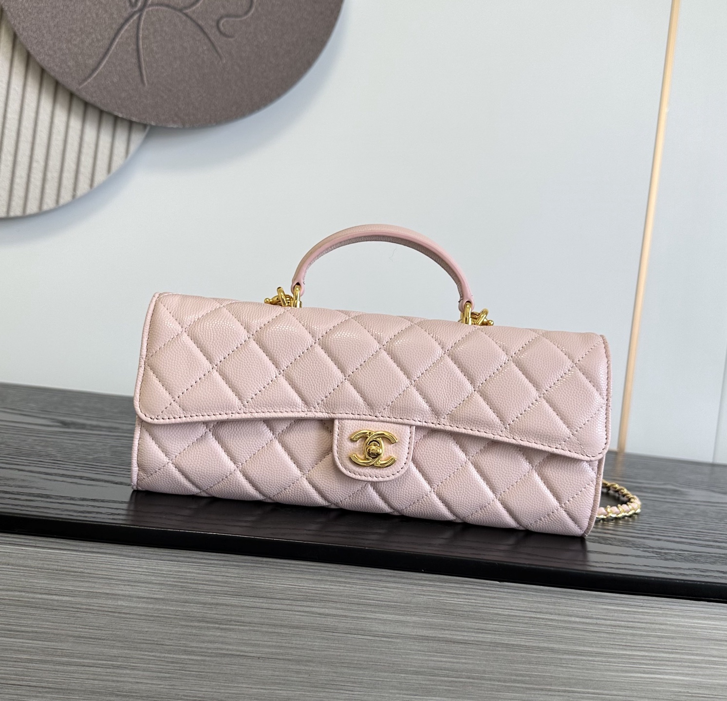 CHANEL 샤넬 26A 시리즈 탑핸들 체인 플랩 백 가방