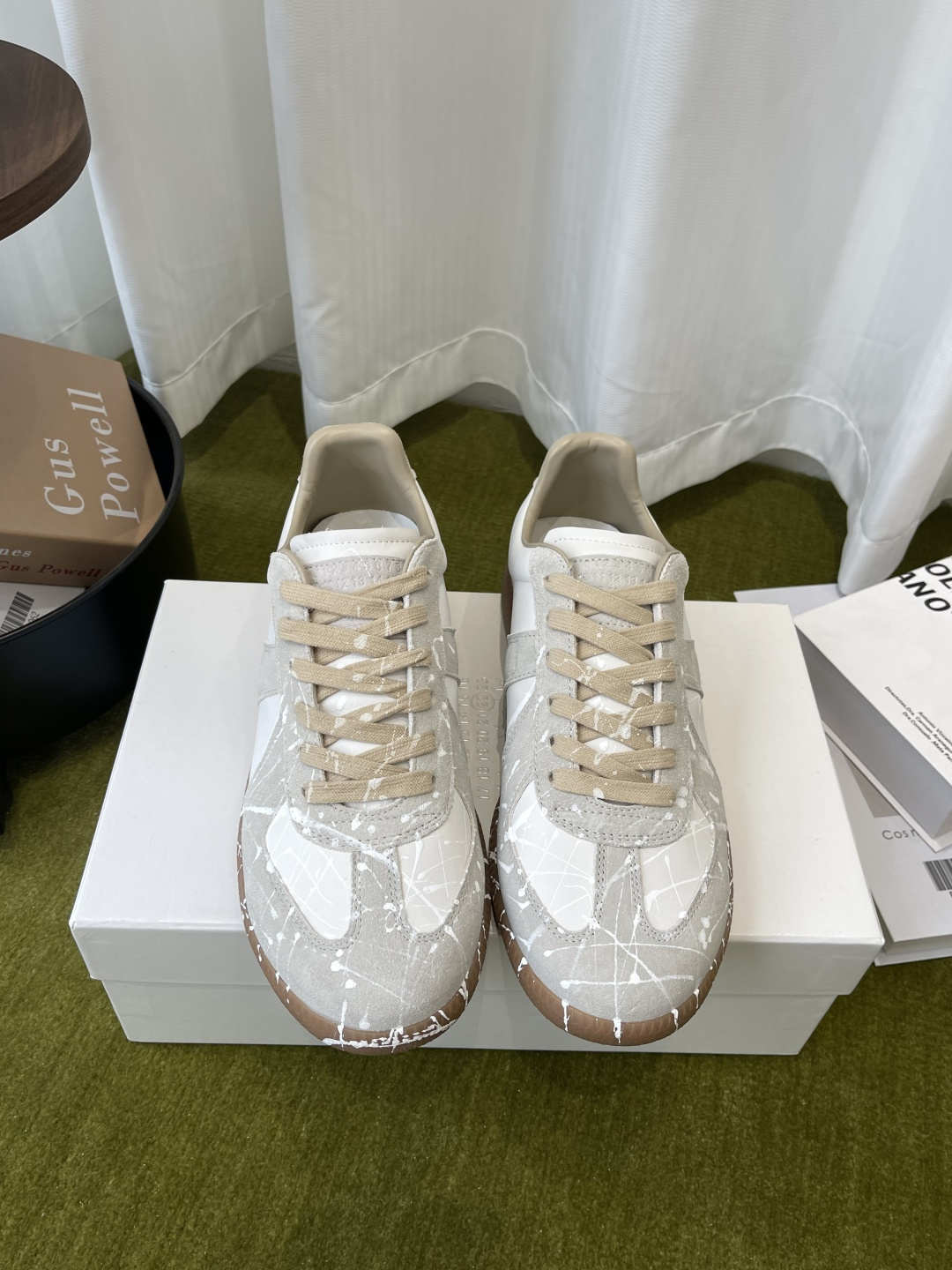 메종 마르지엘라(Maison Margiela) 페인트 스플래터 독일군 스니커즈 신발