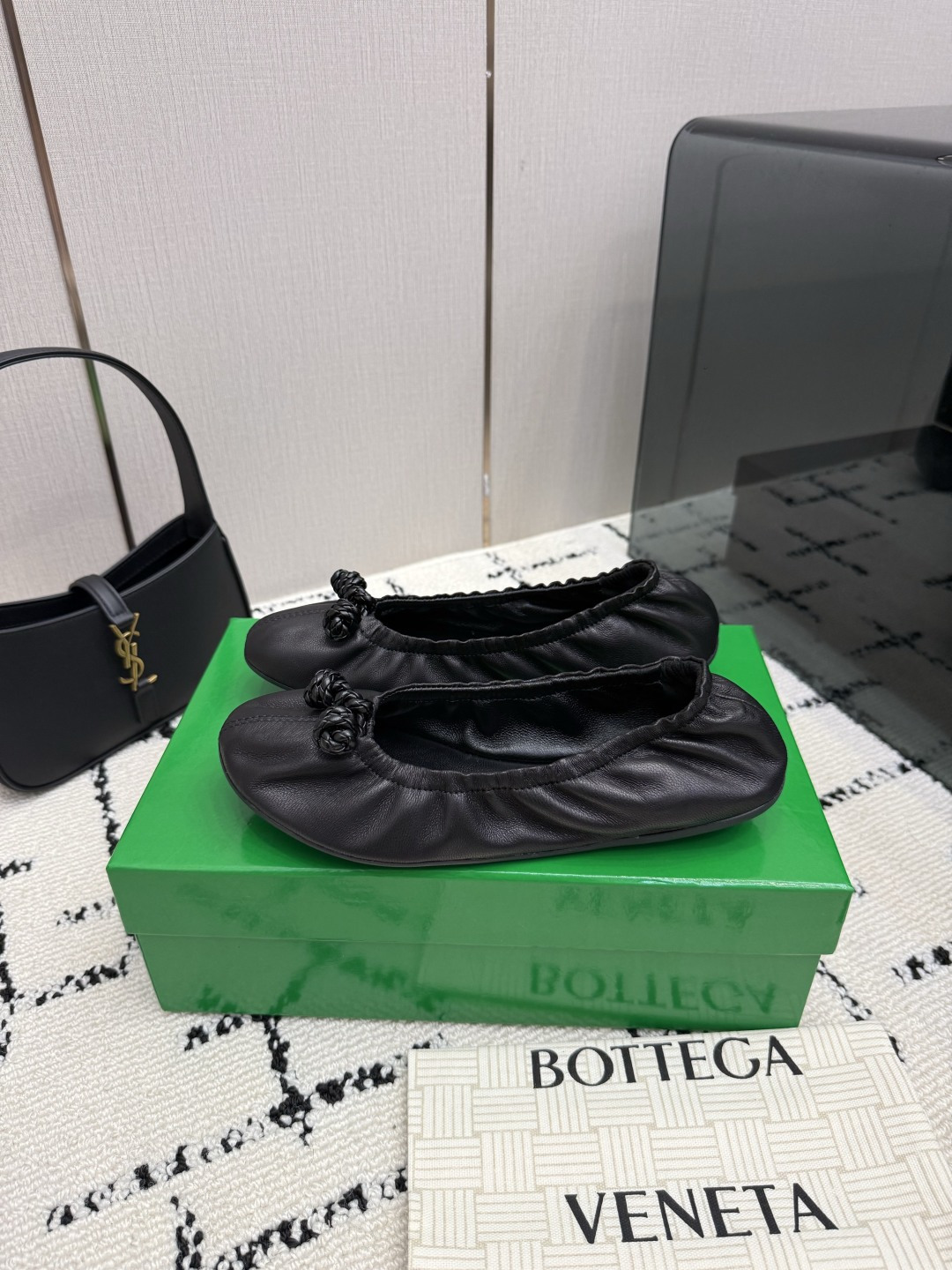 보테가 베네타(BOTTEGA VENETA) 판타스미나 발레리나 플랫 신발