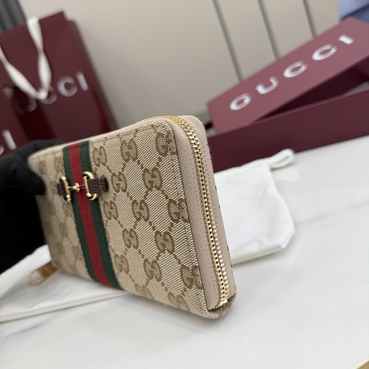 [Gucci] 구찌 Generation GG 캔버스 홀스빗 웹 장지갑