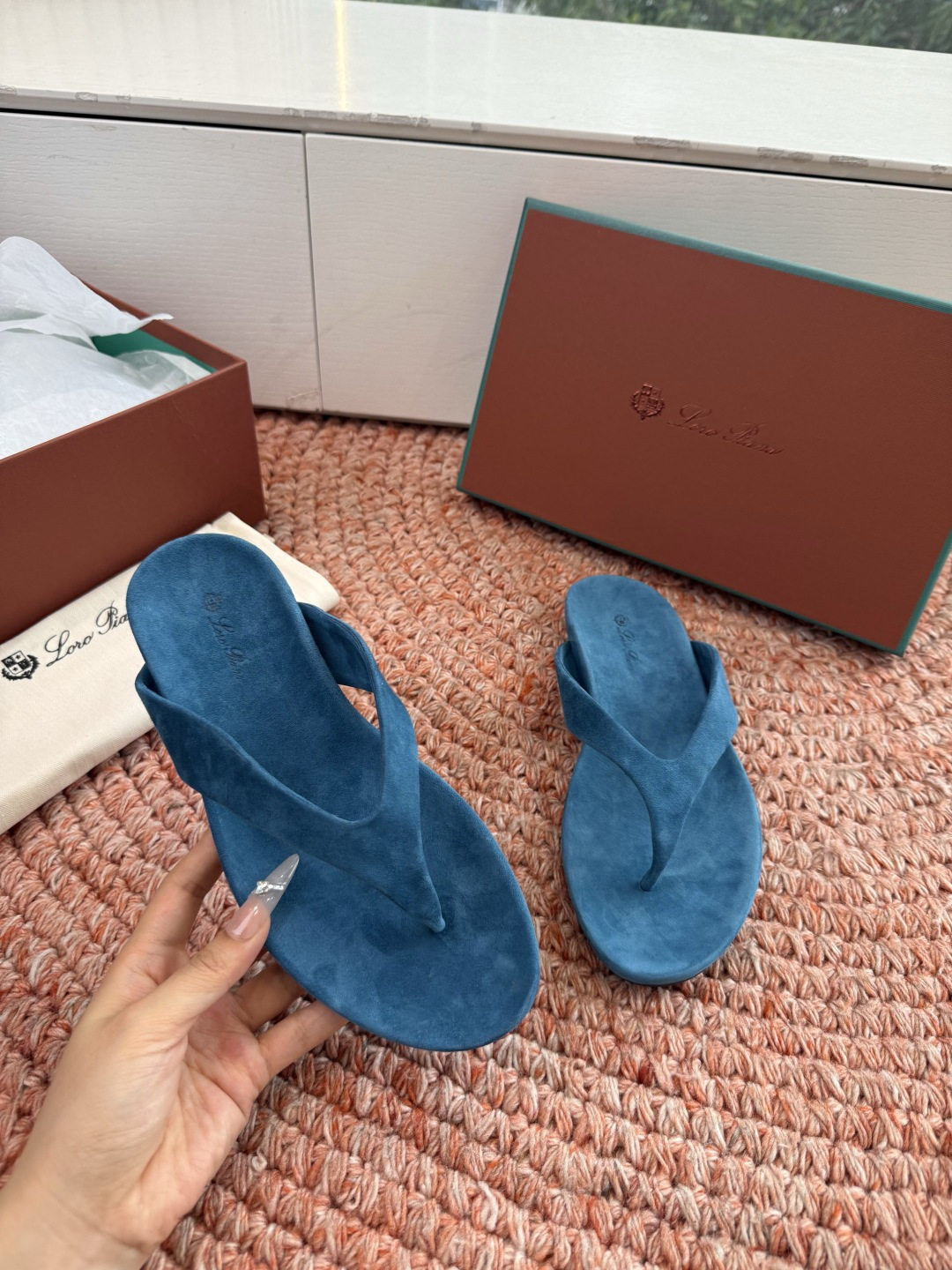 로로피아나(LORO PIANA) 잉글리시 플립플랍 쪼리 신발