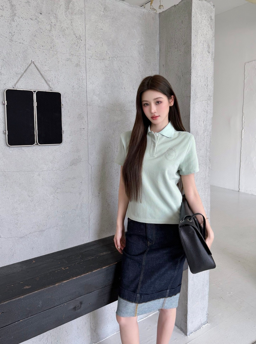 디올(DIOR) 메달리온 로고 자수 반팔 폴로 티셔츠 상의 의류
