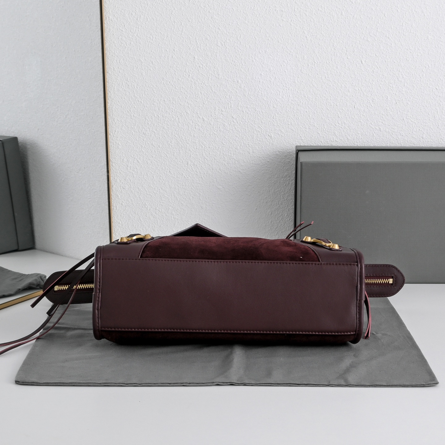 BALENCIAGA 발렌시아가 Le City 르 시티 스웨이드 컴비네이션 카프스킨 모터사이클 백 가방