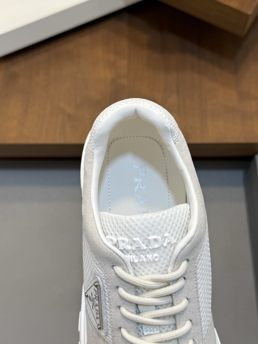[Prada] 프라다 Montecarlo Re-Edition 몬테카를로 리에디션 2026 서머 레더 스니커즈 신발