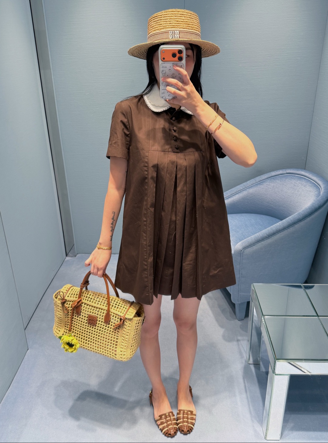 미우미우(MiuMiu) 배색 카라 코튼 원피스 의류