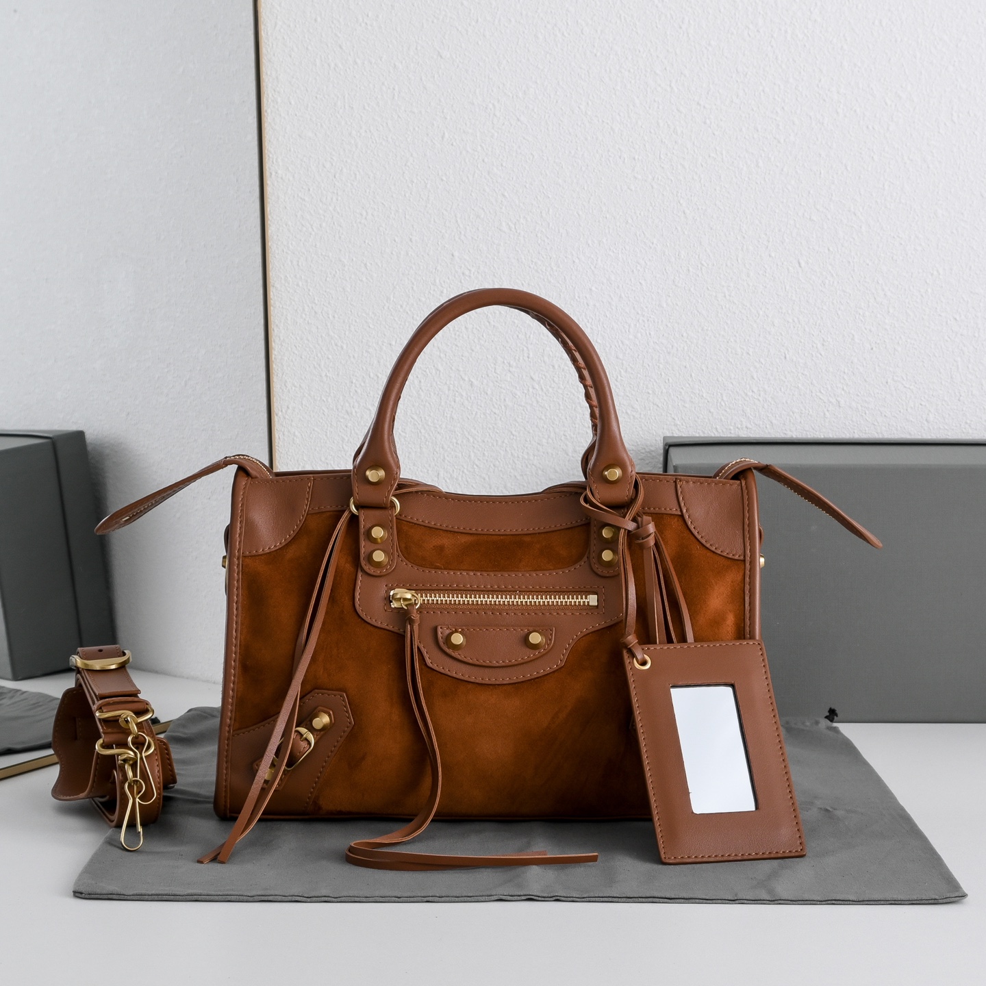BALENCIAGA 발렌시아가 Le City 르 시티 스웨이드 컴비네이션 카프스킨 모터사이클 백 가방