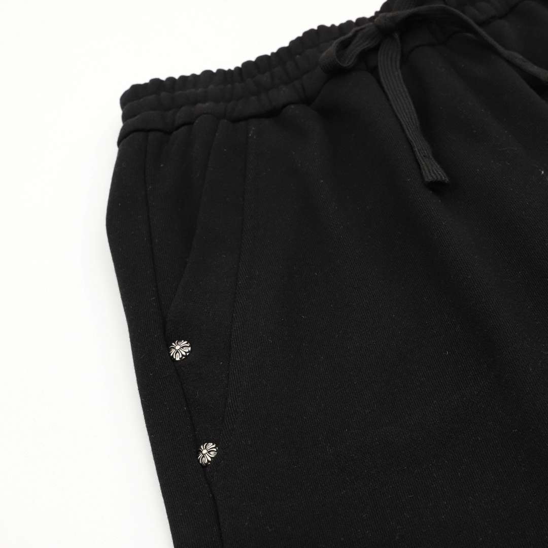 크롬하츠(CHROME HEARTS) 크로스 아플리케 자수 쇼츠 하의 의류