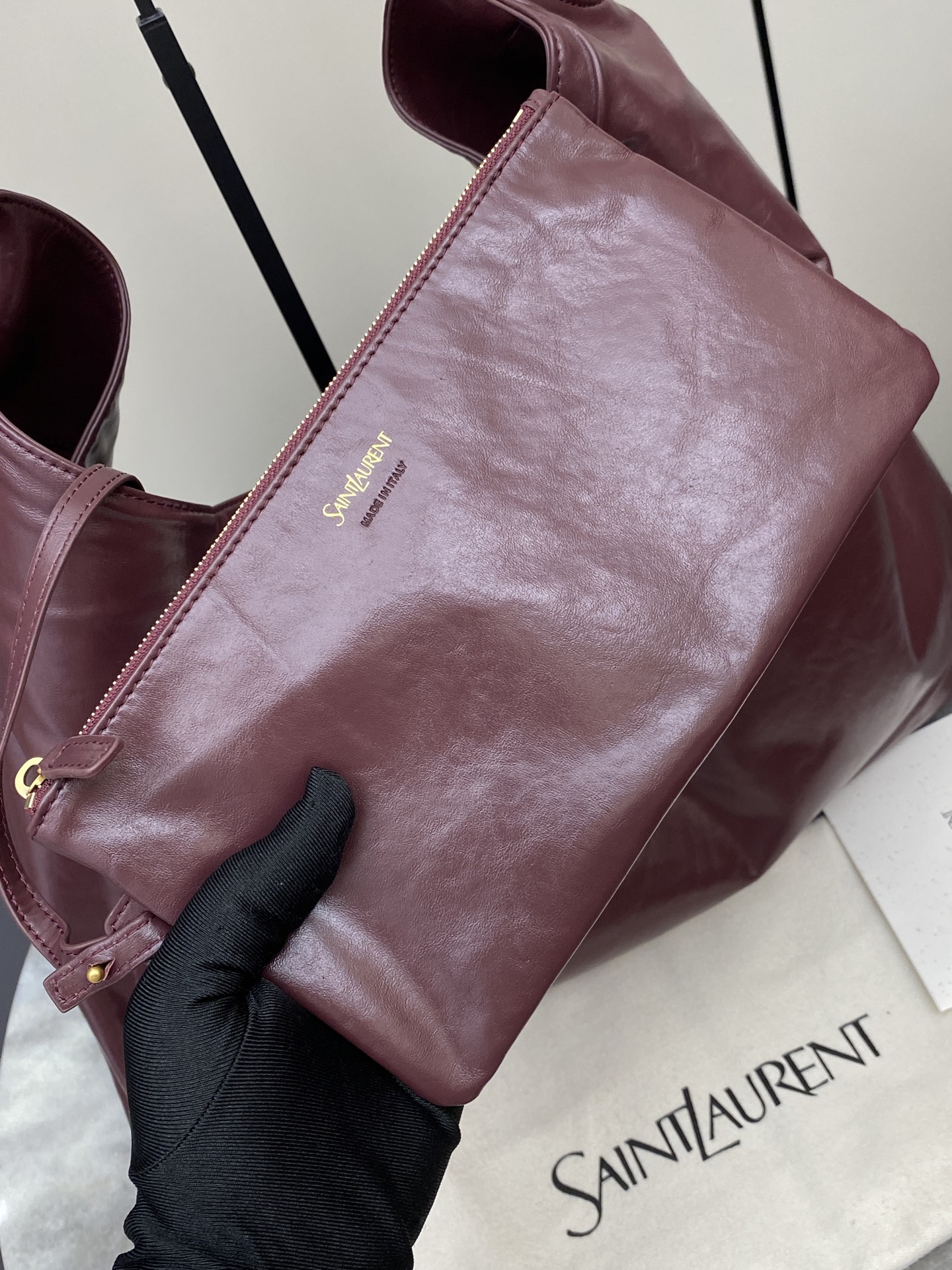 YSL 생로랑 오르탕스(Hortense) 대형 라지 호보백 가방