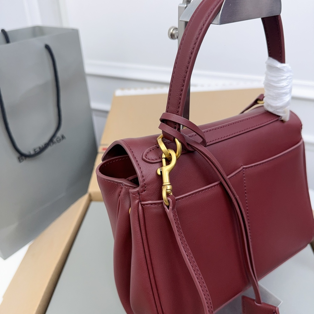 BALENCIAGA 발렌시아가 Rodeo 로데오 미니 핸드백 (버건디 컬러 / 골드 하드웨어) 가방