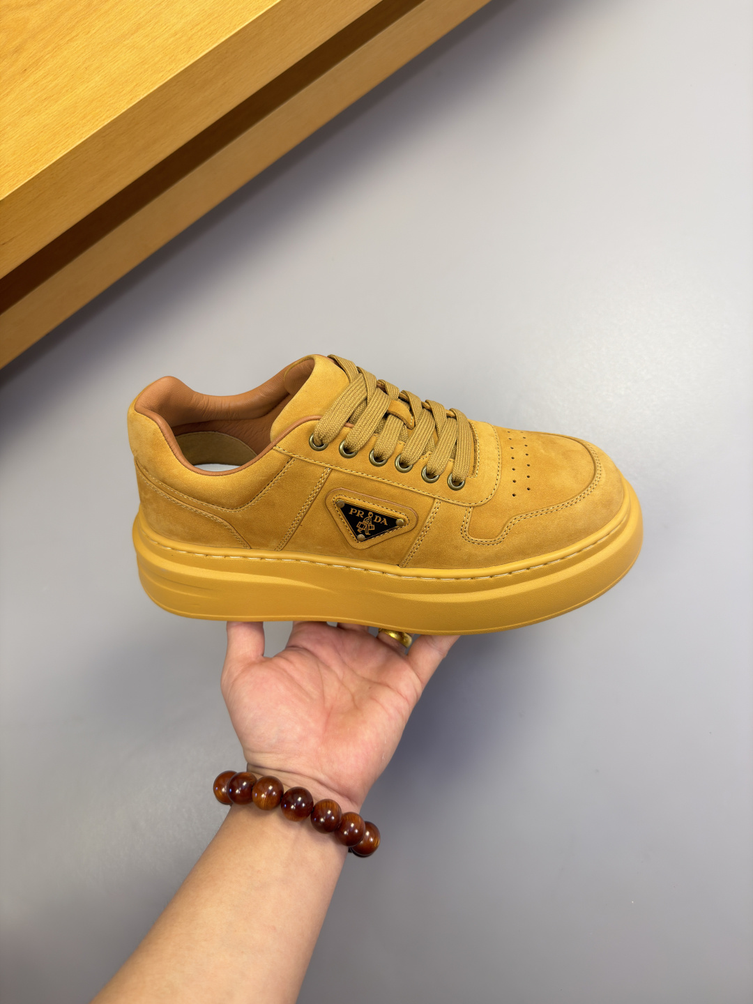 PRADA 프라다 나파 가죽 & 캔버스 스니커즈 신발