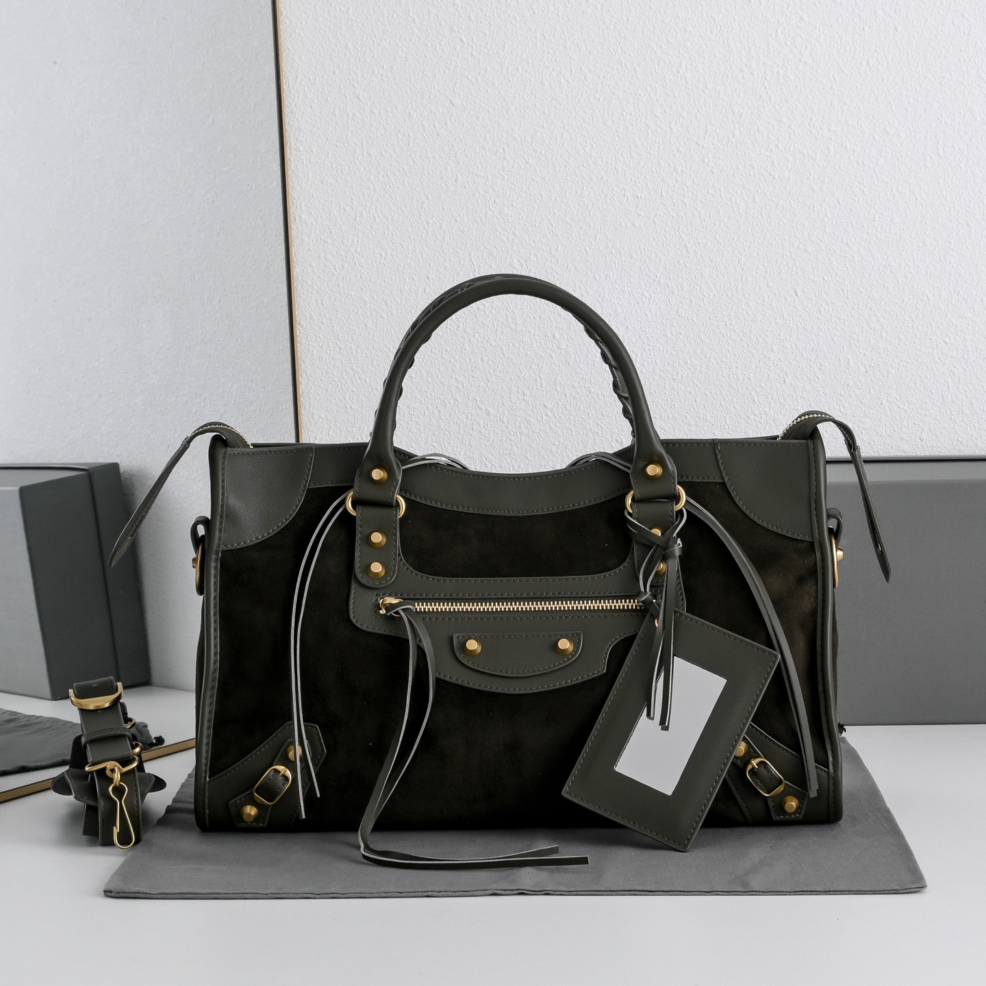 BALENCIAGA 발렌시아가 Le City 르 시티 스웨이드 컴비네이션 카프스킨 모터사이클 백 가방