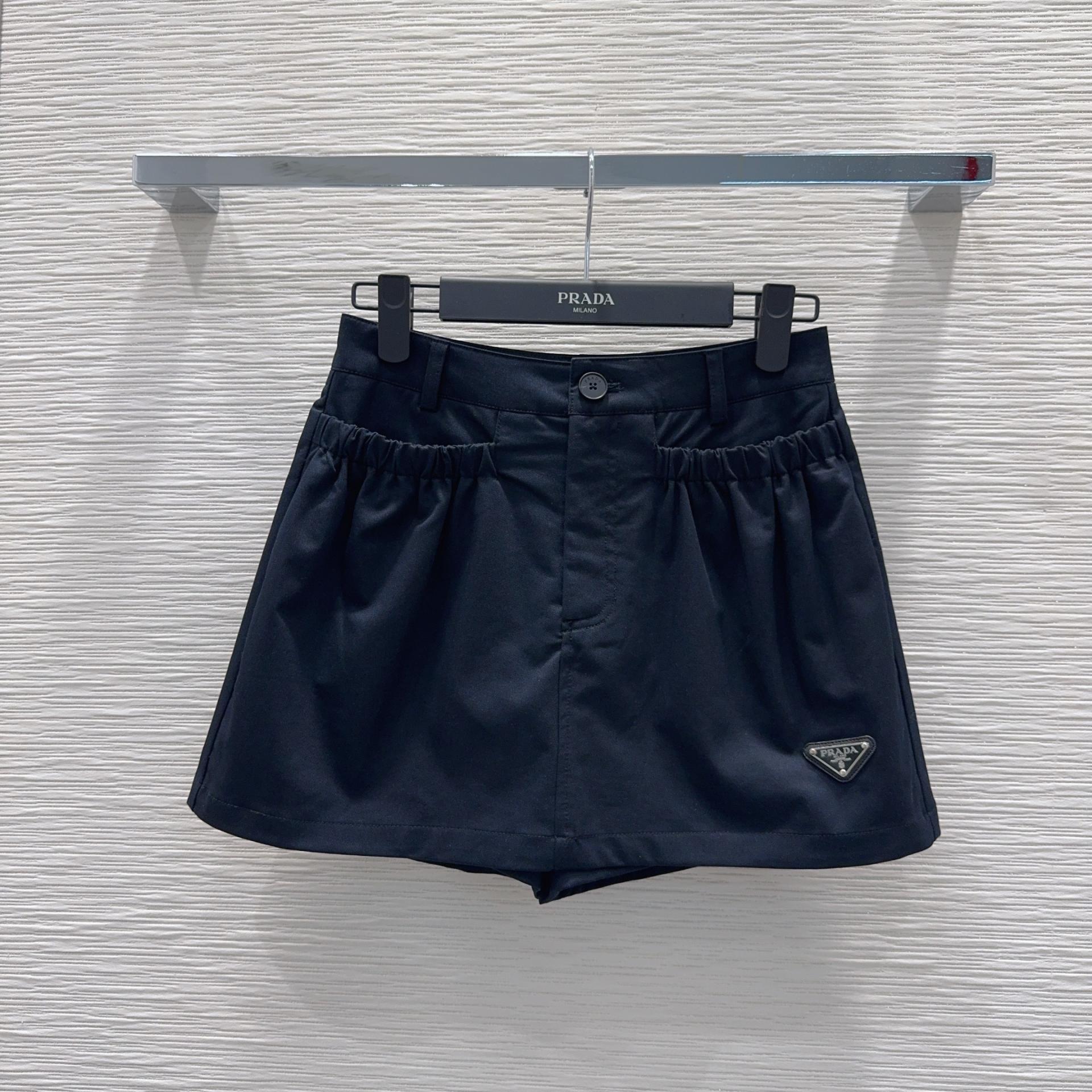 PRADA 프라다 하이엔드 텍스처 미니 스커트 팬츠 의류