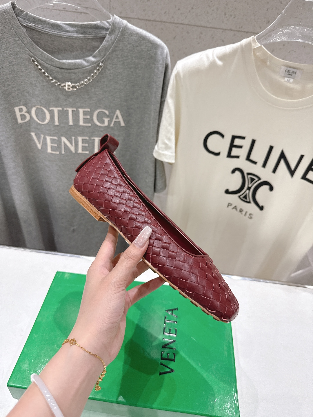 보테가베네타(Bottega Veneta) 아스테어 우븐 로퍼 신발