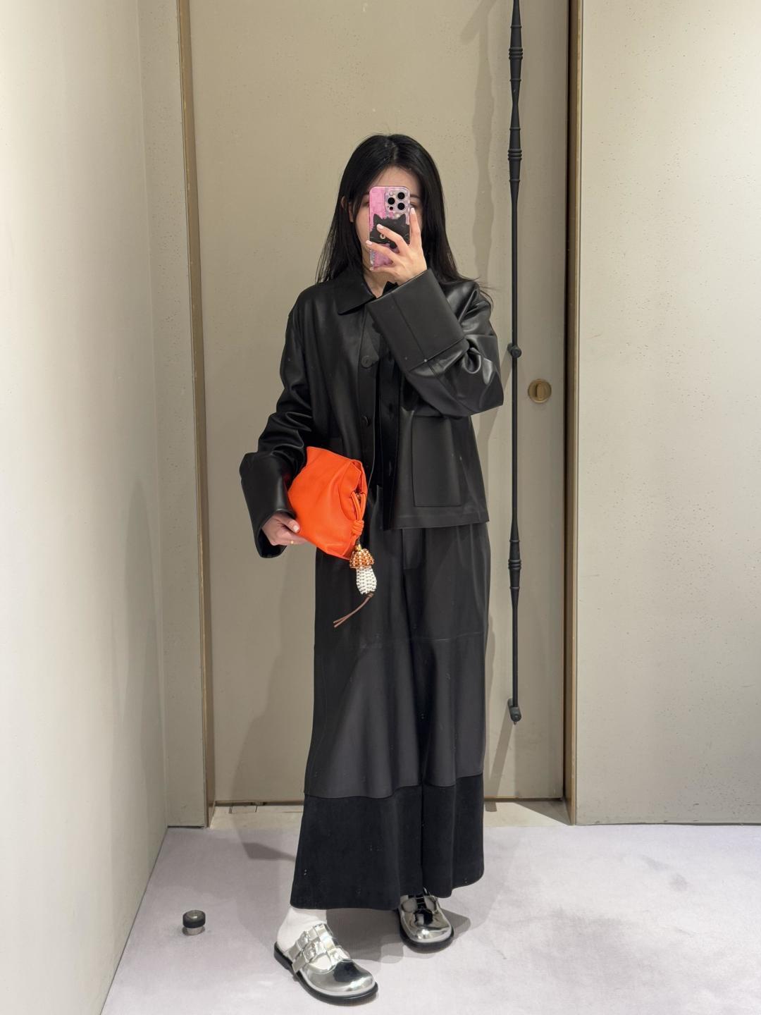 LOEWE 로에베 Flamenco 플라멩코 퍼스 나파 카프스킨 파우치 숄더백 가방