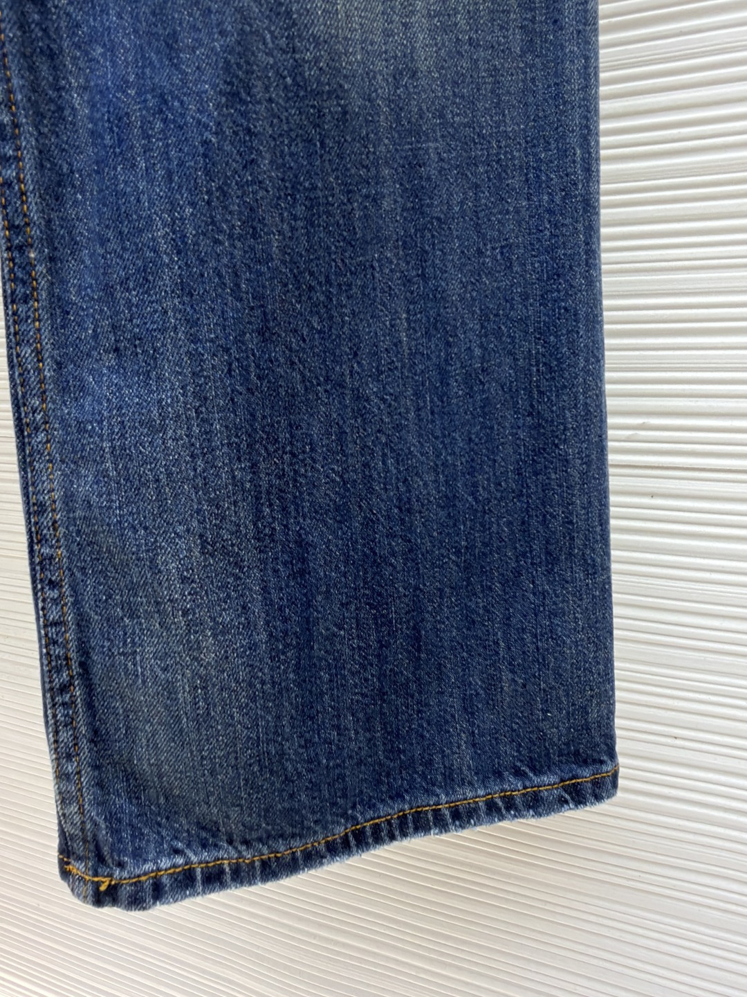 아크네(Acne studios) 페인트 디스트로이드 스트레이트 데님 팬츠 바지 의류