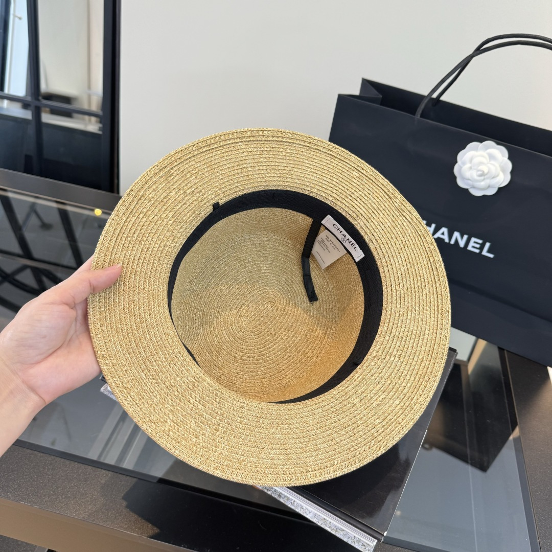샤넬(CHANEL) 플랫 밀짚모자 모자