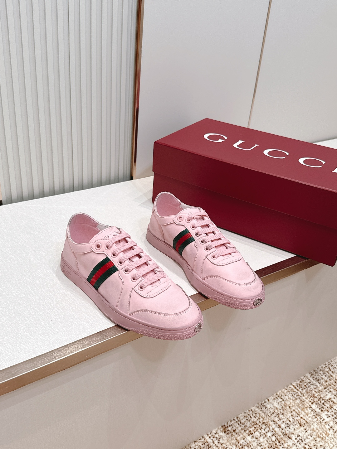 구찌(GUCCI) 커플 스트레치 빈티지 스니커즈 신발