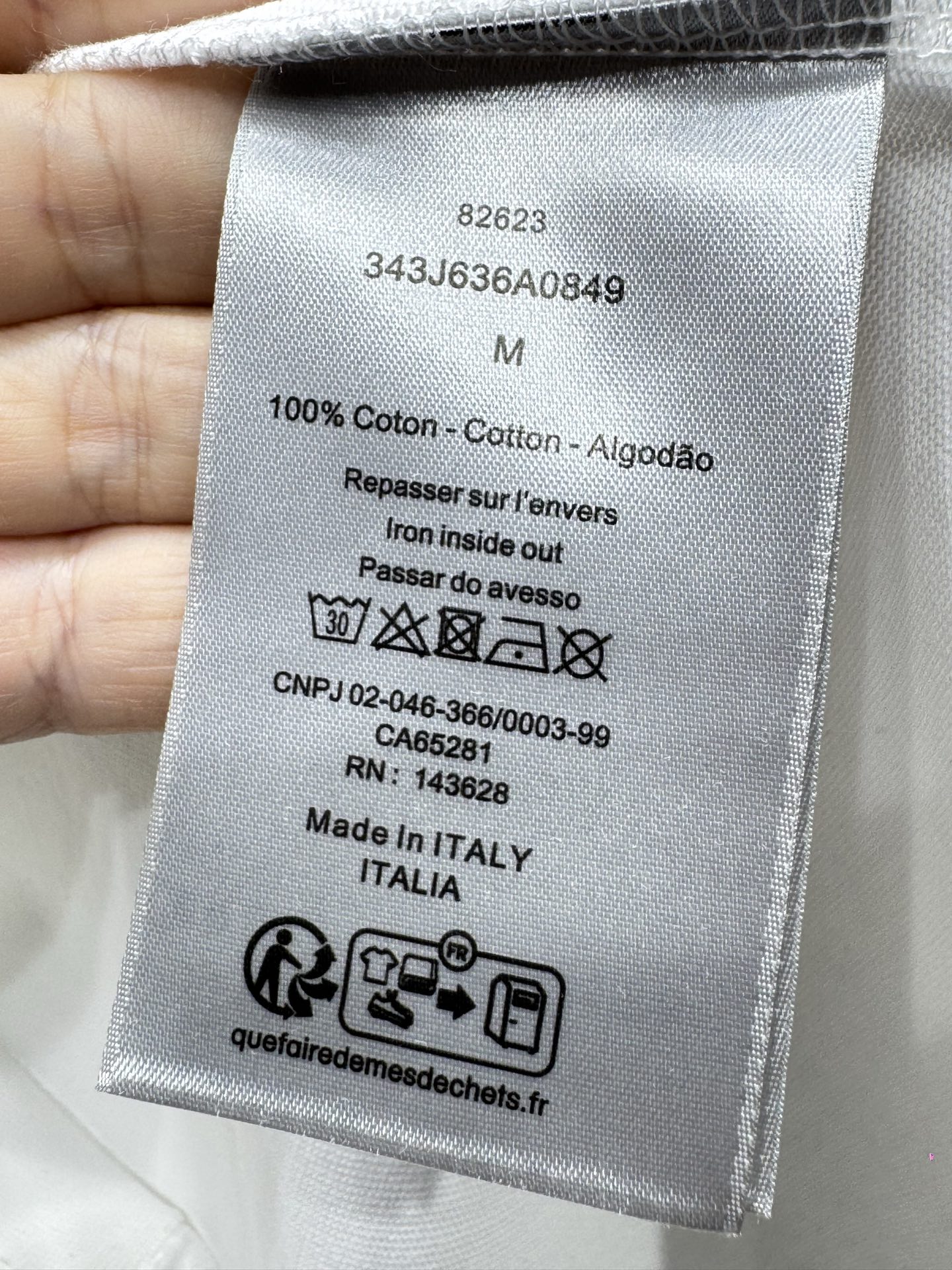 디올(DIOR) 레더 라벨 반팔 티셔츠 상의 의류