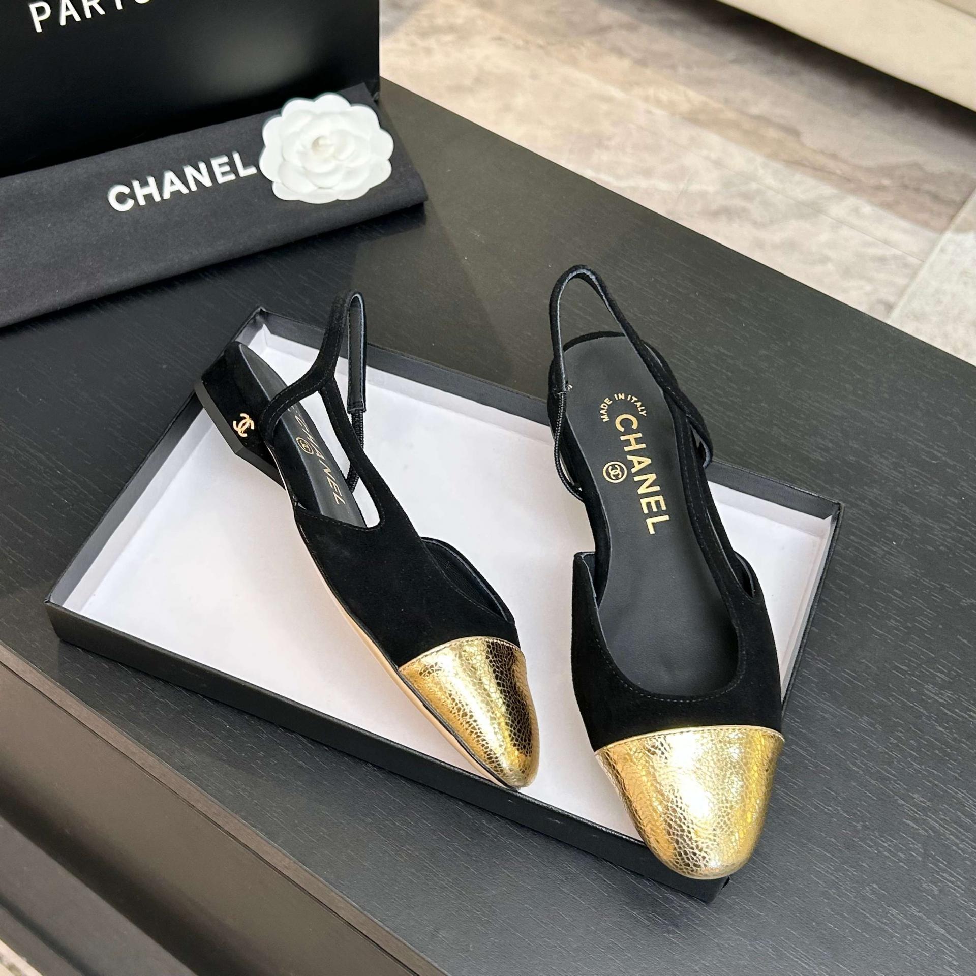 샤넬(CHANEL) 투톤 슬링백 로우힐 신발