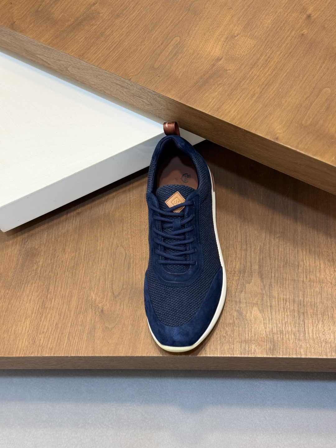 [Loro Piana] LP 로로 피아나 워크 앤 워크 / 시티 워크 스니커즈 신발