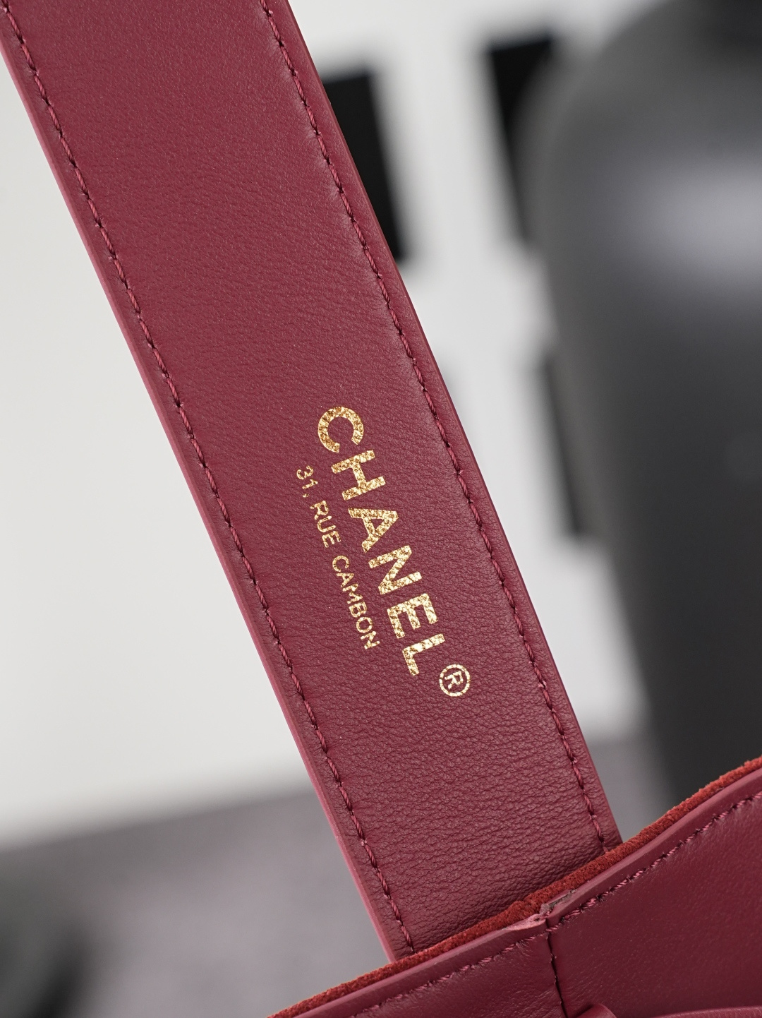 CHANEL 샤넬 26B 스웨이드 버킷백 (라지) 가방 / 6584