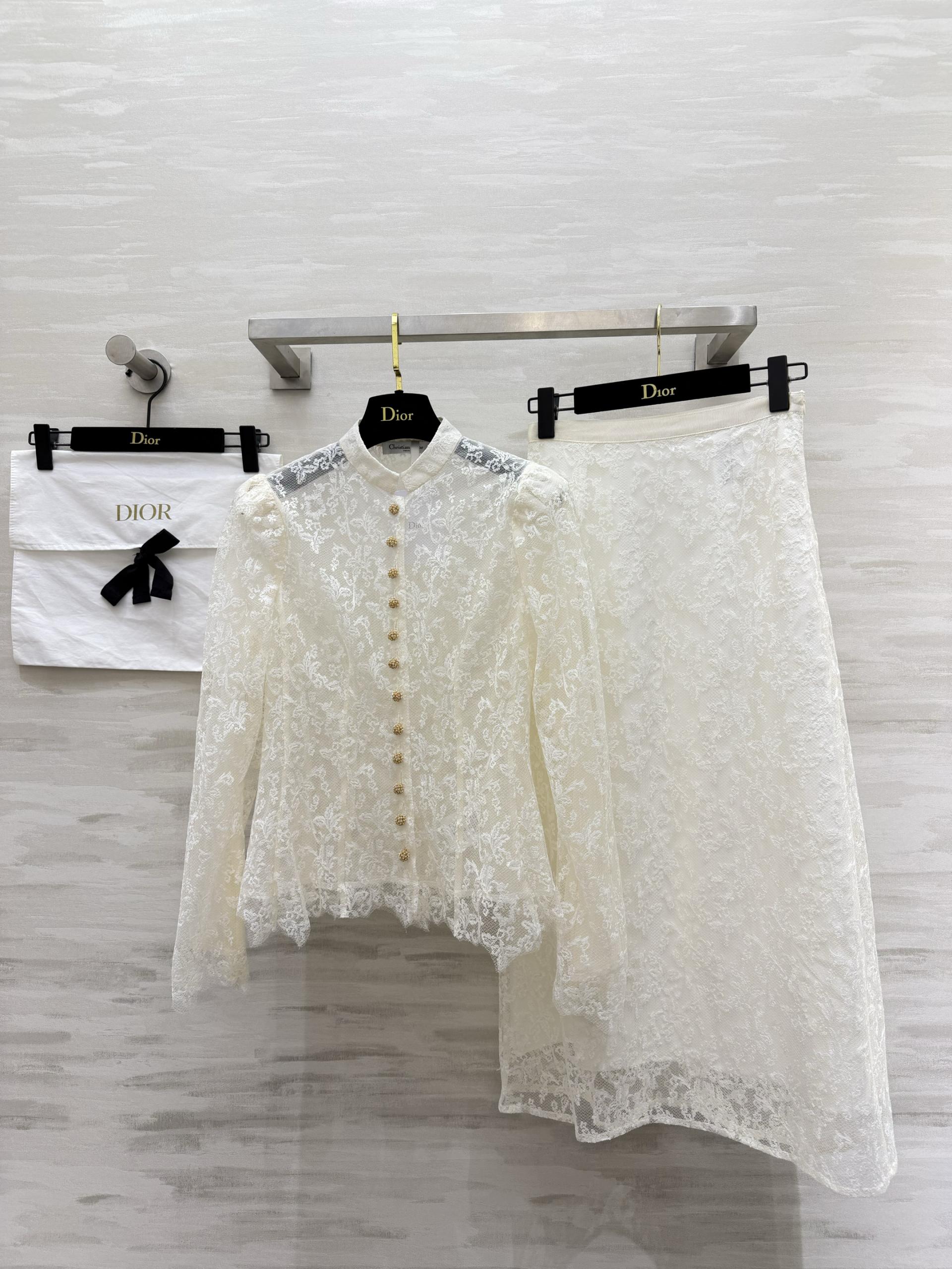 [Dior] 디올 26SS 빈티지 플라워 레이스 머메이드 스커트 치마 의류