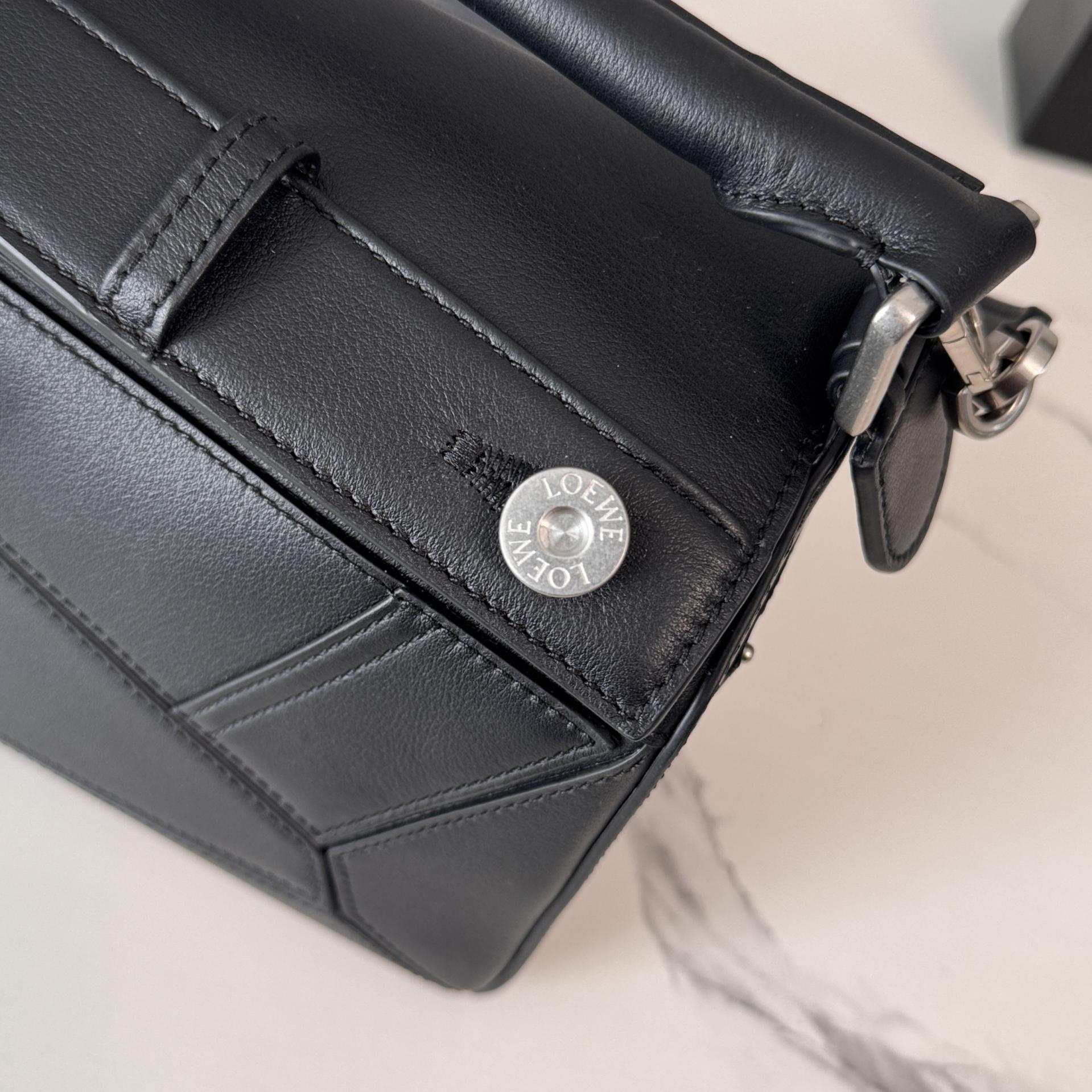 Loewe Panta Puzzle 로에베 퍼즐 스몰 백 가방