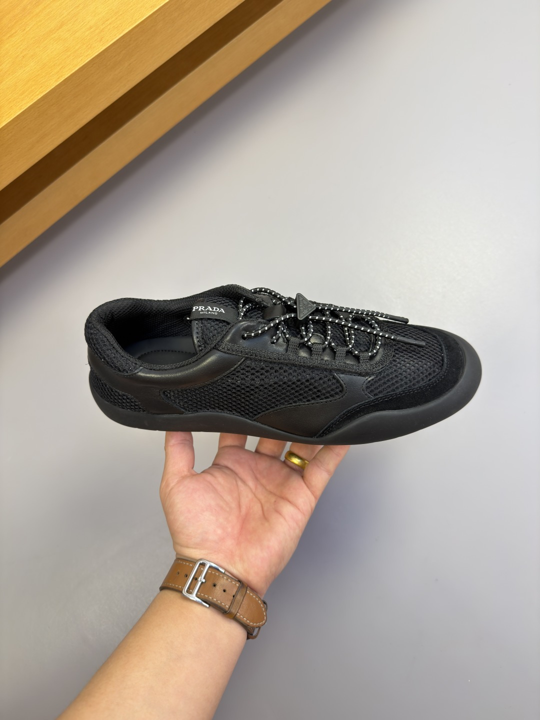 [Prada] 프라다 나파 레더 믹스 레트로 스니커즈 신발