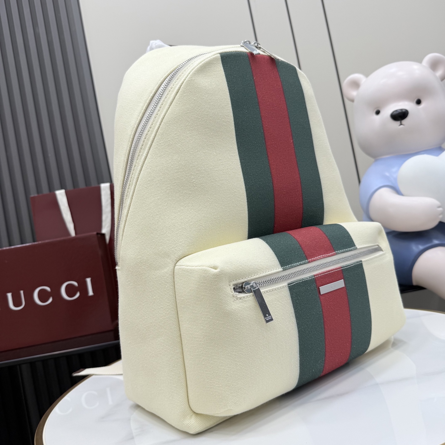 GUCCI 구찌 Generation 제너레이션 GG 웹 캔버스 백팩 가방