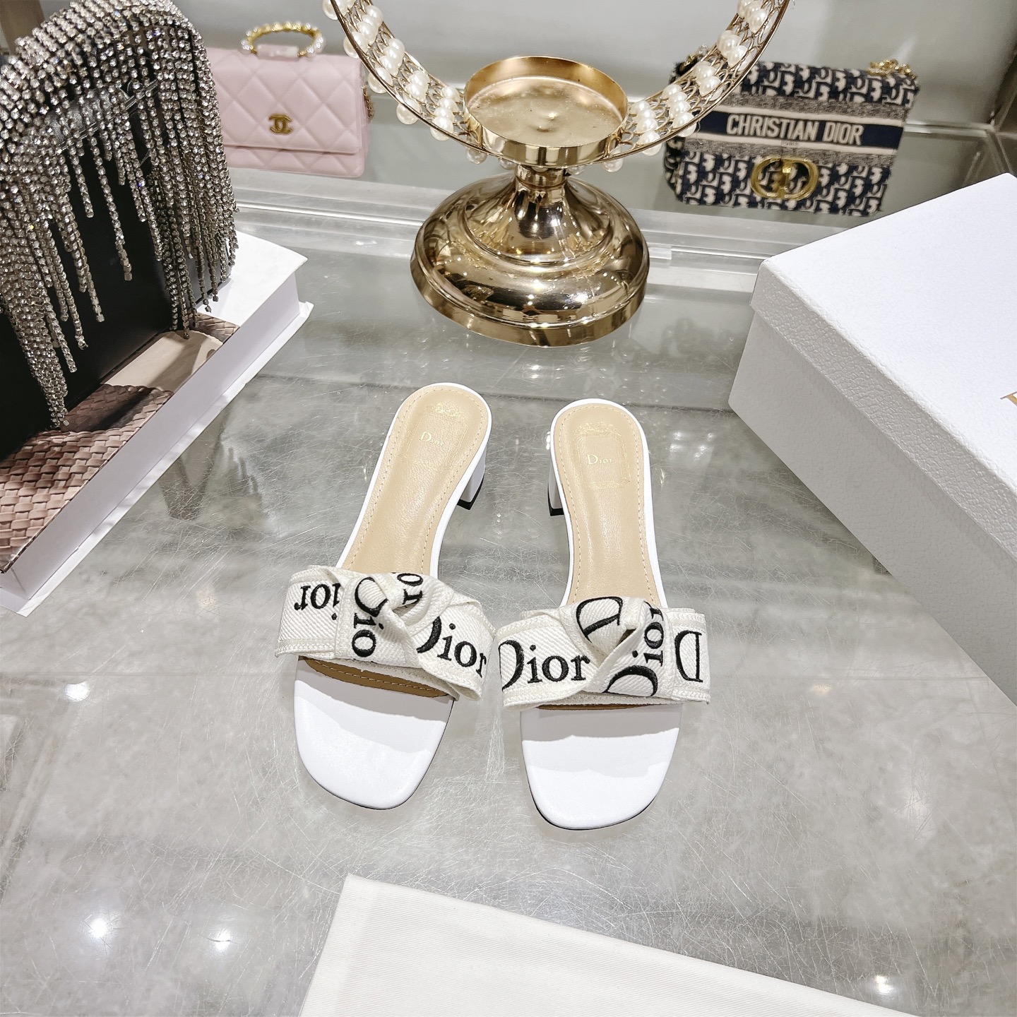 디올(DIOR) 리본 미들힐 슬리퍼 신발