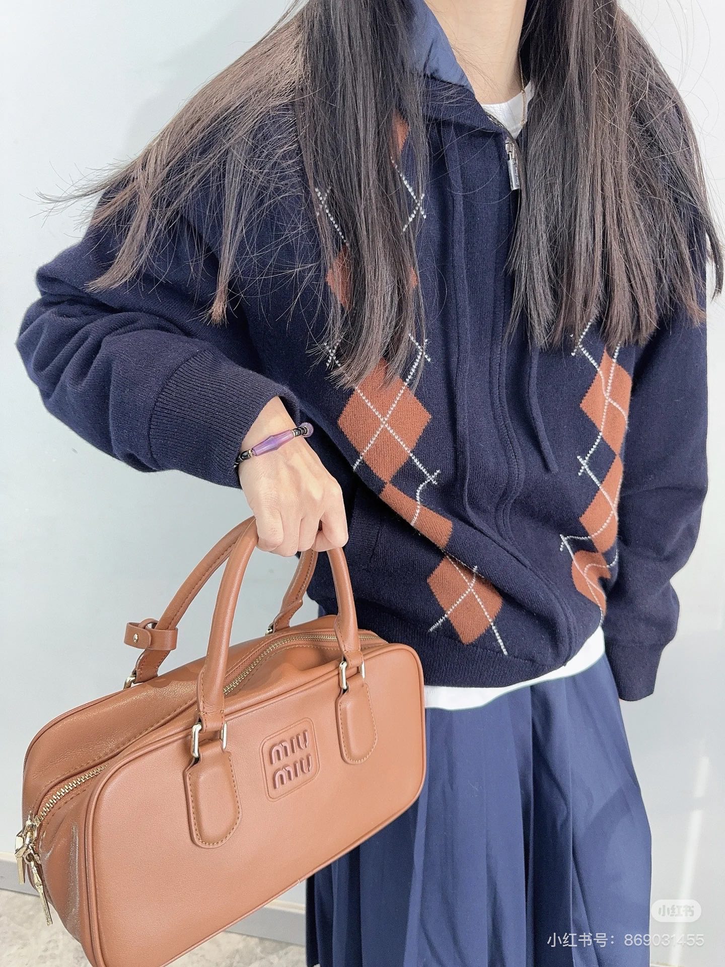 미우미우(MIU MIU) 캐시미어 후드 다운 패딩 재킷 상의 의류