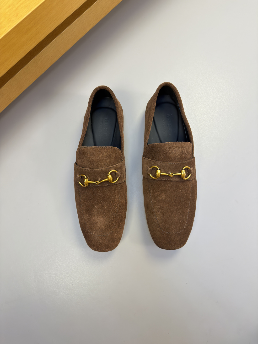 GUCCI 구찌 스웨이드 로퍼 구두 신발
