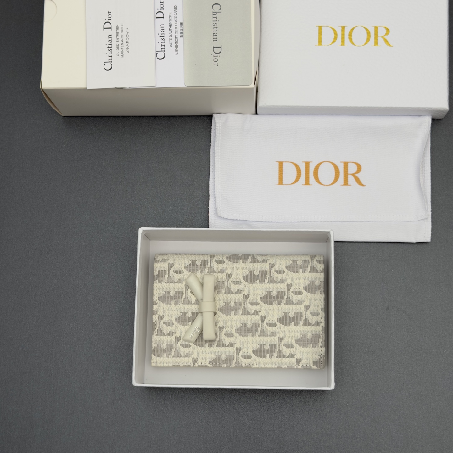 [Dior] 디올 Promenade 프롬나드 오블리크 자카드 패스포트 홀더 지갑