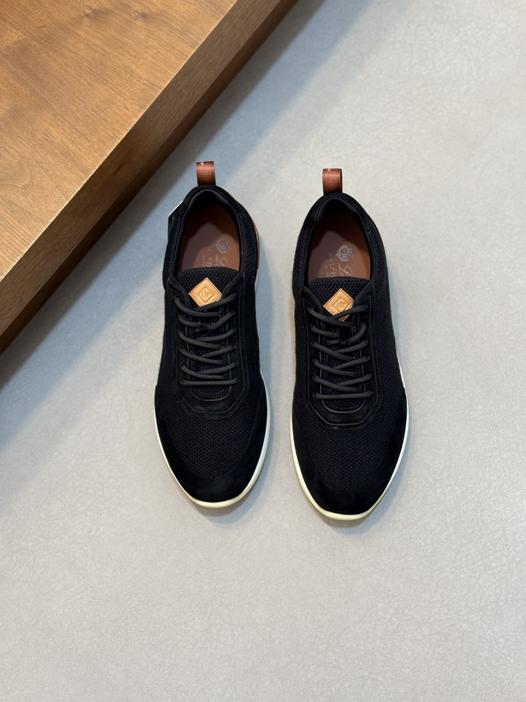 [Loro Piana] LP 로로 피아나 워크 앤 워크 / 시티 워크 스니커즈 신발