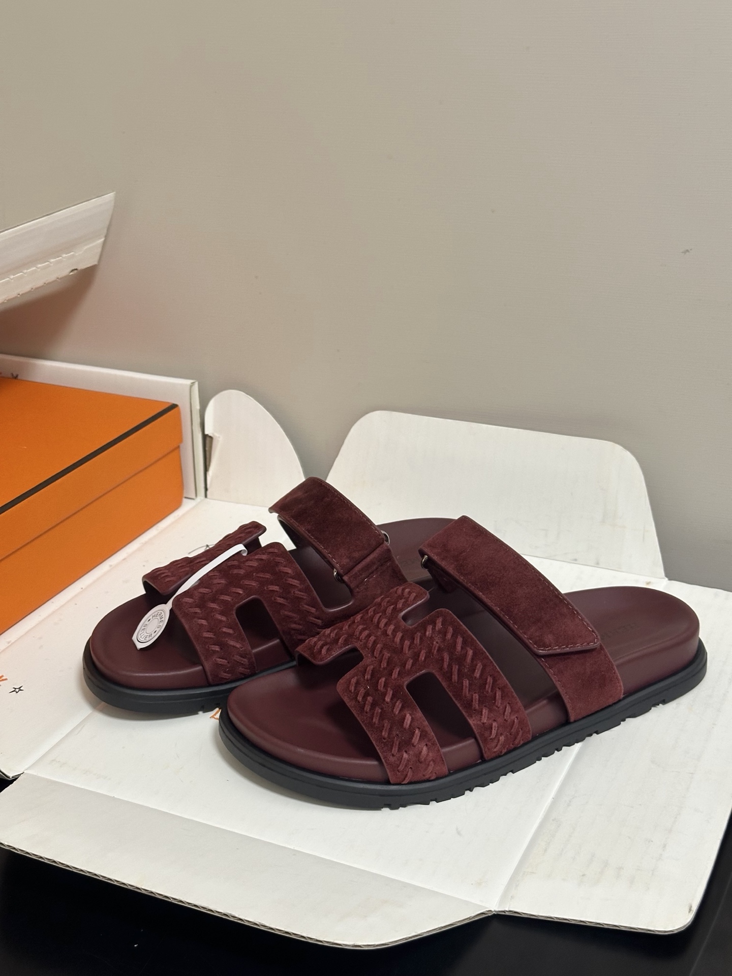 에르메스(HERMES) 로고 위빙 벨크로 슬리퍼 신발