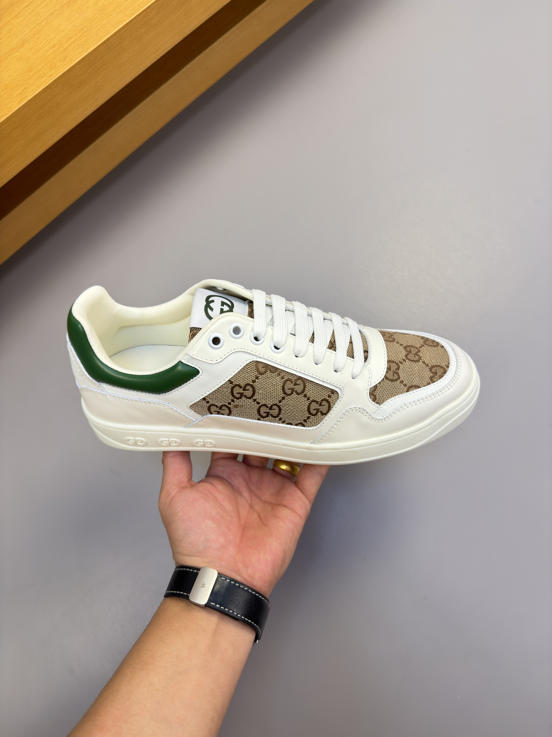 [Gucci] 구찌 프리미엄 캐주얼 스니커즈 신발