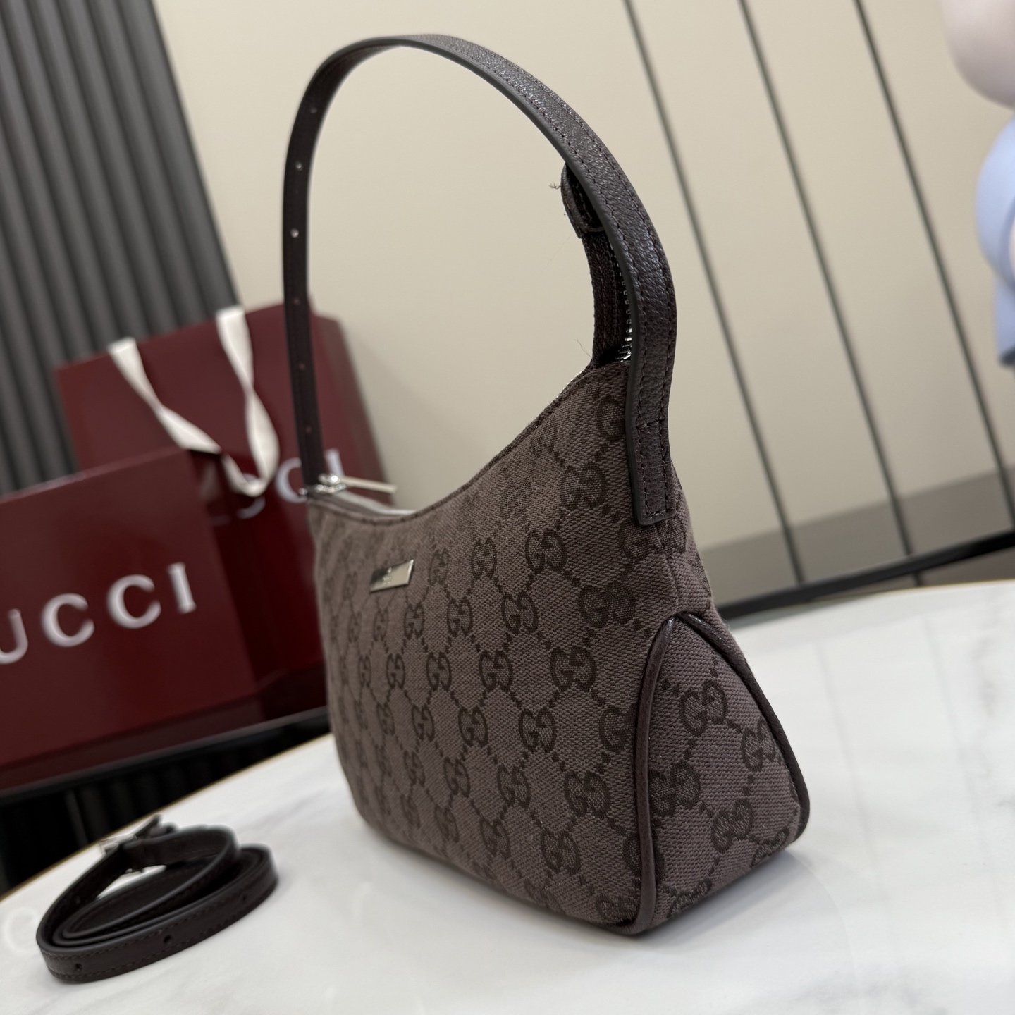 [Gucci] 구찌 (Generation) Lady Lunetta 레이디 루네타 GG 캔버스 호보백 가방
