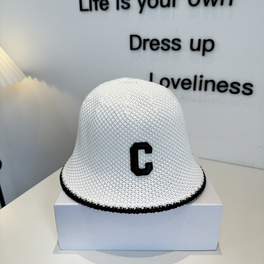 셀린느(CELINE) 클래식 버킷햇 모자