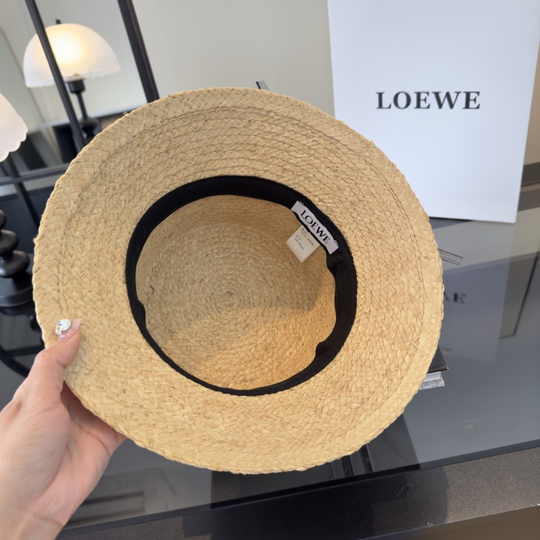 로에베(LOEWE) 라피아 버킷햇 모자