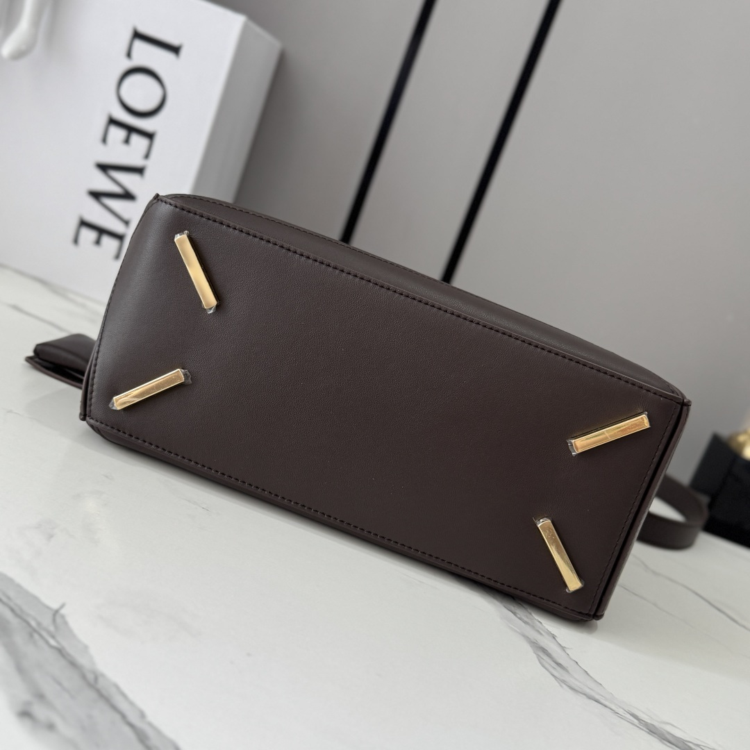 Loewe 로에베 페더라이트(Featherlight Puzzle) 퍼즐 미디엄 핸드백 가방