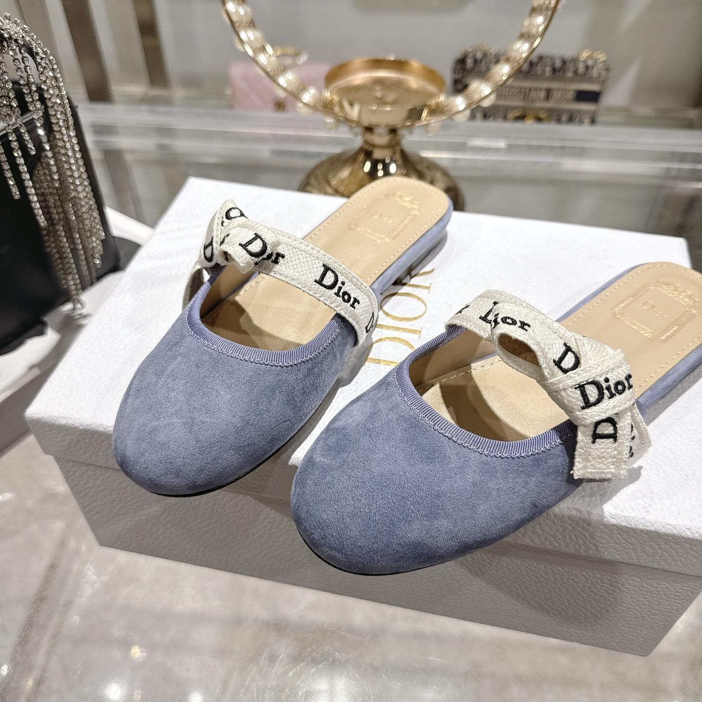 디올(DIOR) 리본 스트랩 메리제인 슬리퍼 신발